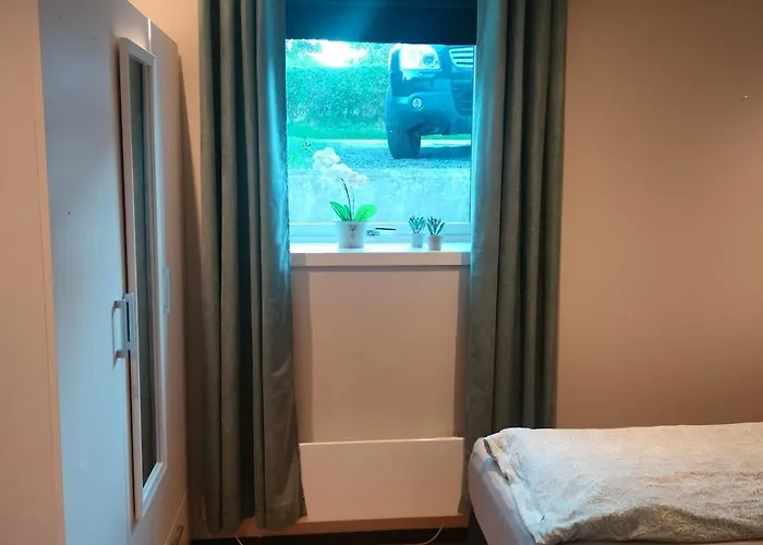 Romslig Pa Traeleborg I Lägenhet Tønsberg