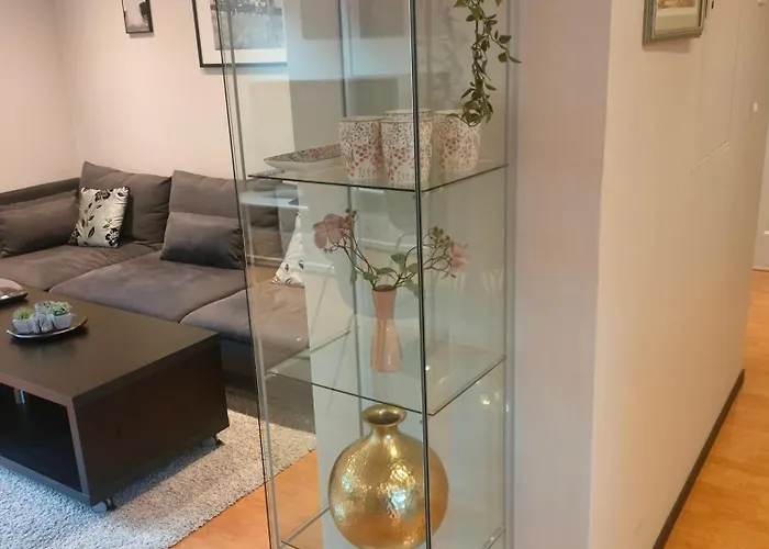 Romslig Pa Traeleborg I Lägenhet Tønsberg