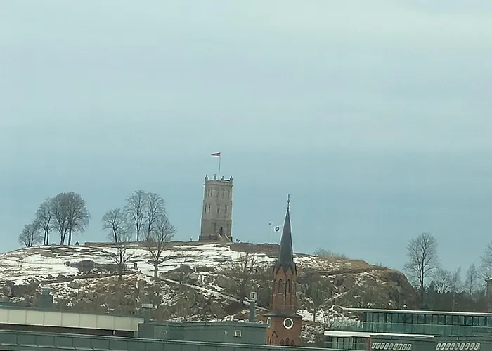 Lägenhet Romslig Pa Traeleborg I